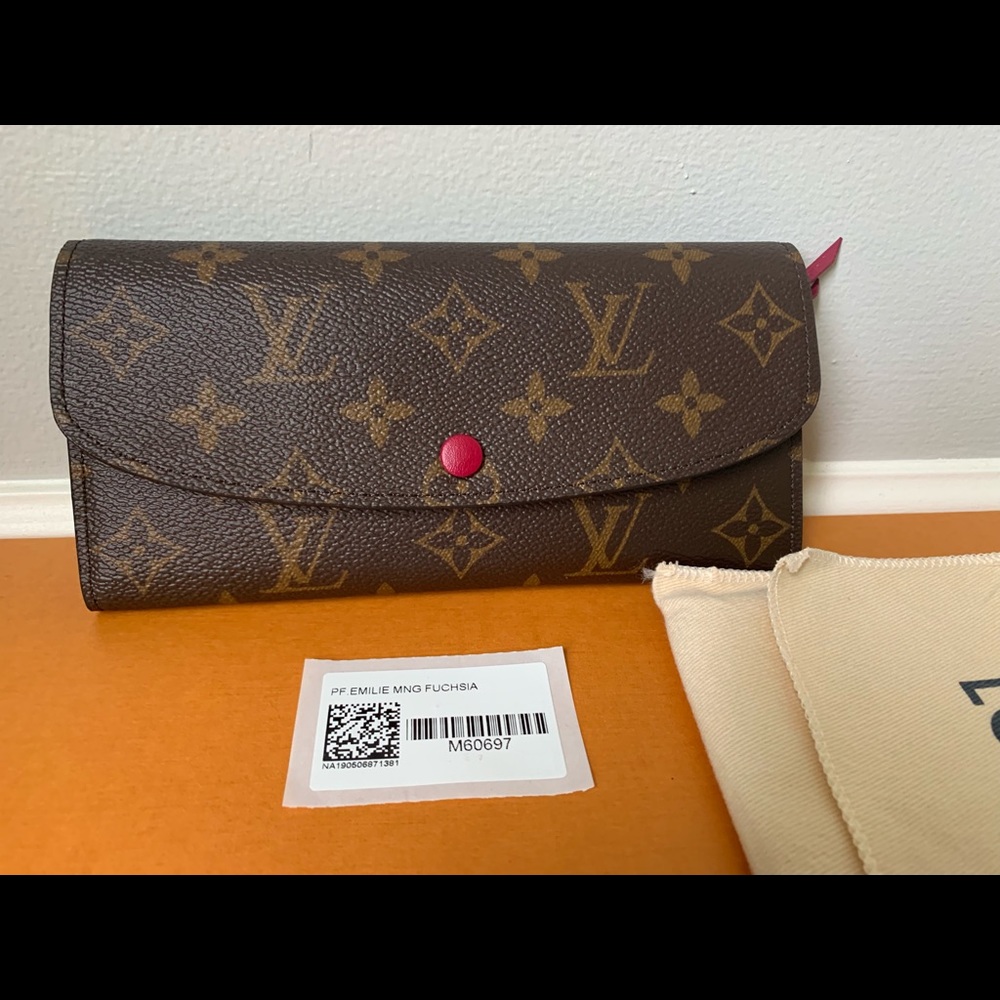 ❌SOLD❌Louis Vuitton Monogram Emelie Wallet Fuchsia
